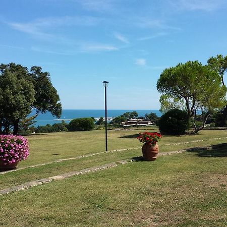 Ristorante Country House Isolabelgatto Villa Fano Exterior foto