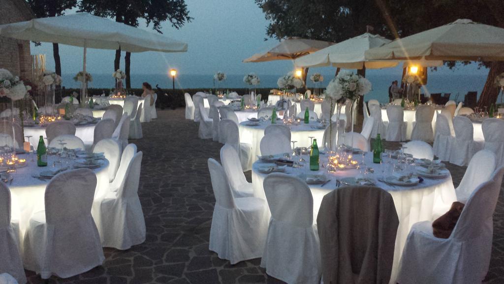 Ristorante Country House Isolabelgatto Villa Fano Exterior foto