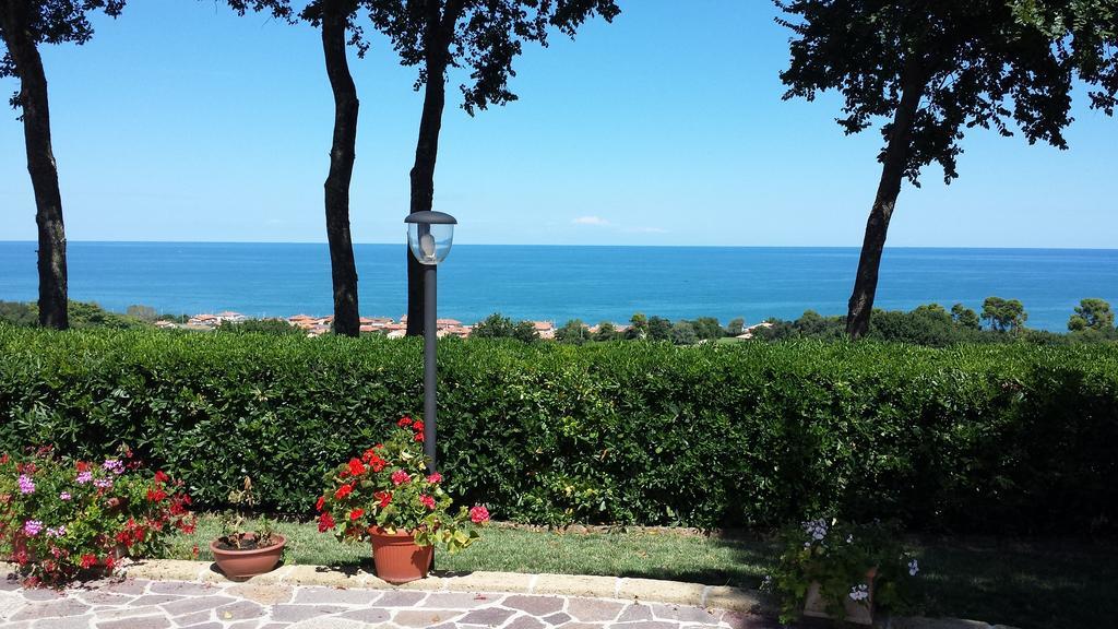 Ristorante Country House Isolabelgatto Villa Fano Exterior foto
