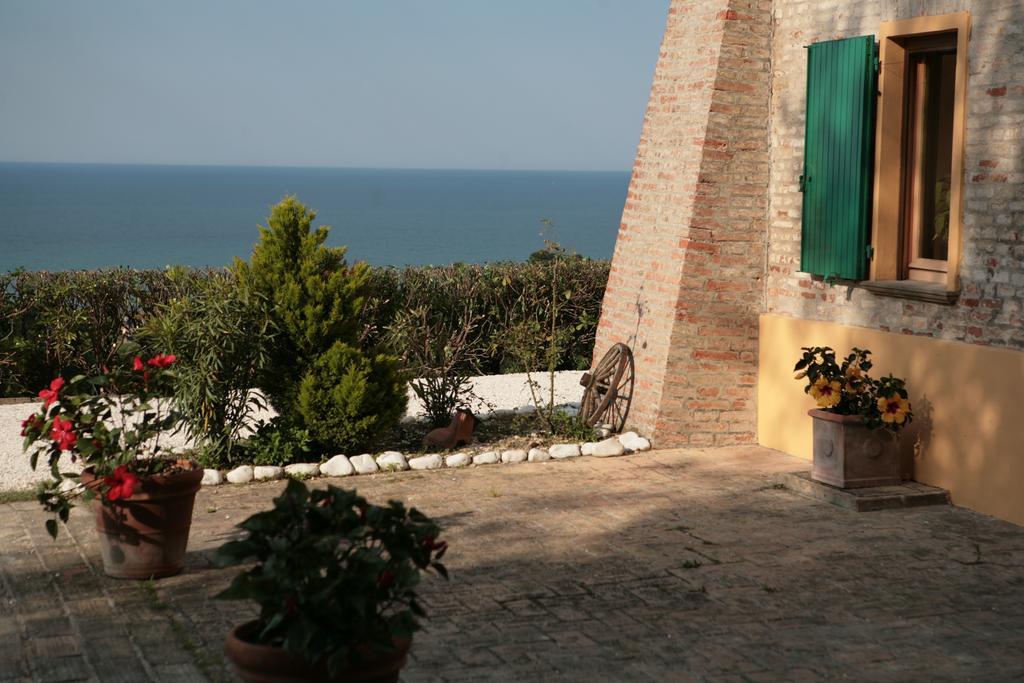 Ristorante Country House Isolabelgatto Villa Fano Exterior foto