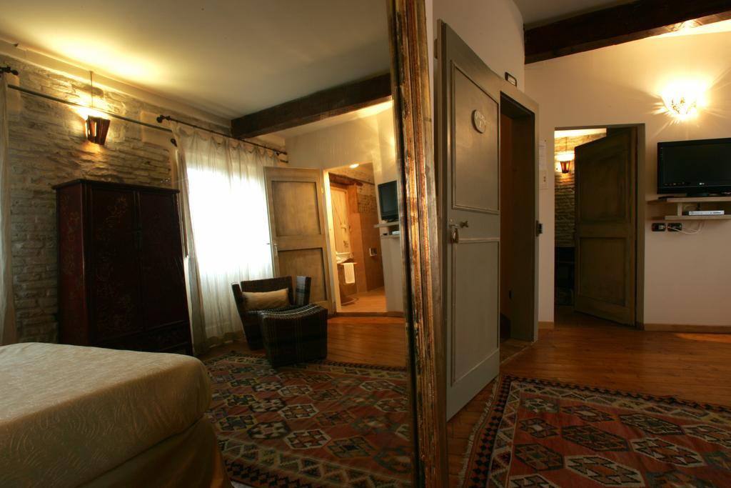 Ristorante Country House Isolabelgatto Villa Fano Cameră foto