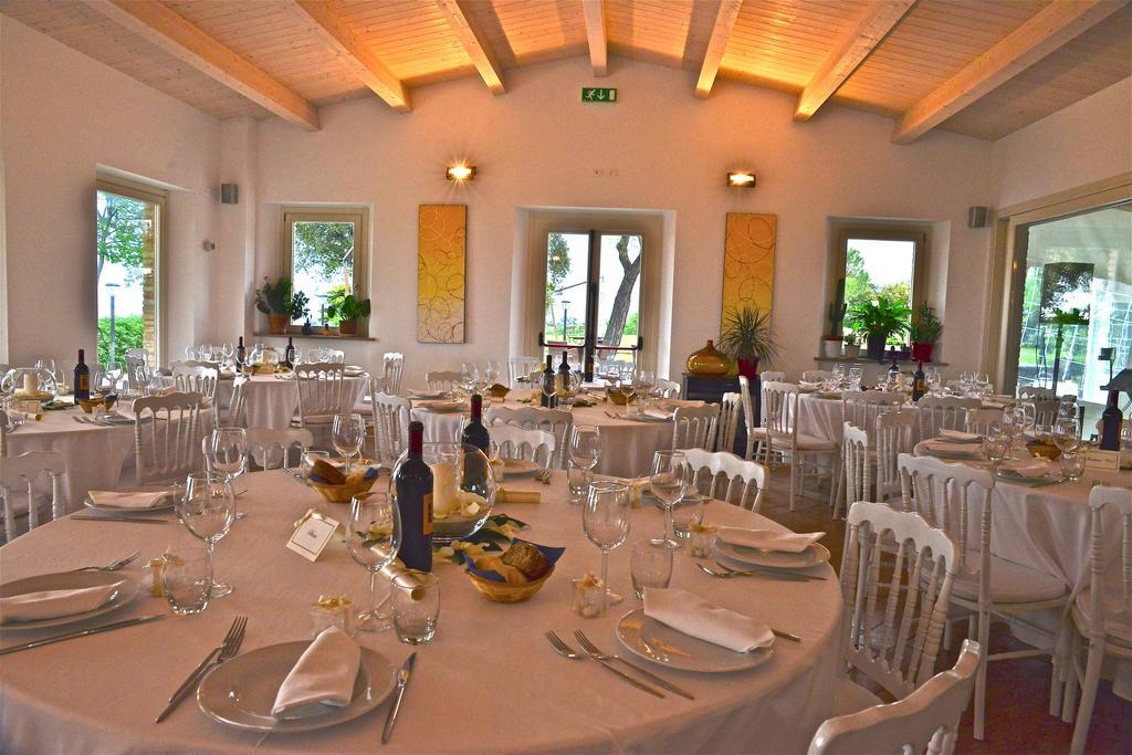 Ristorante Country House Isolabelgatto Villa Fano Exterior foto